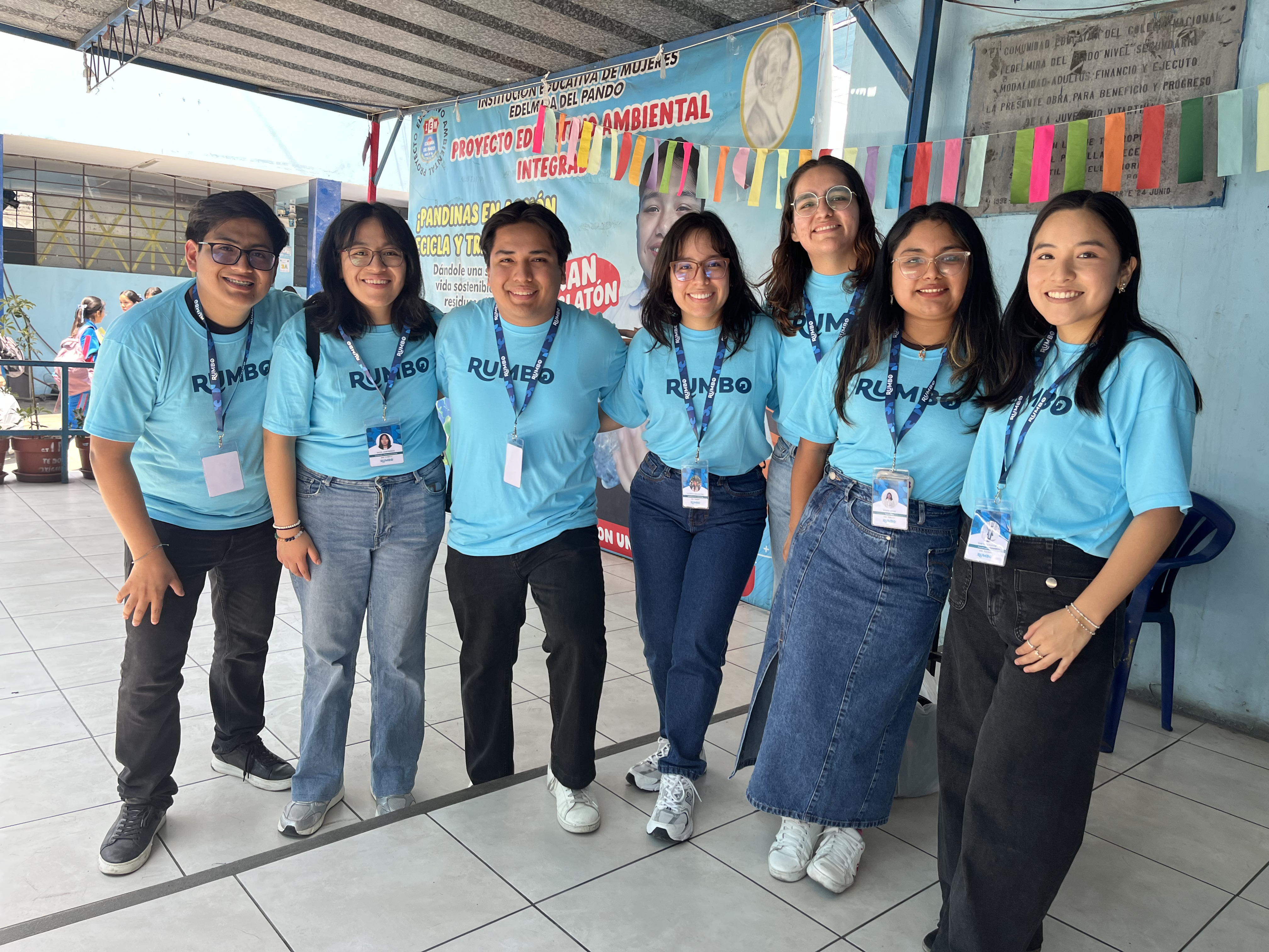 Taller en IEE Edelmira del Pando - Equipo